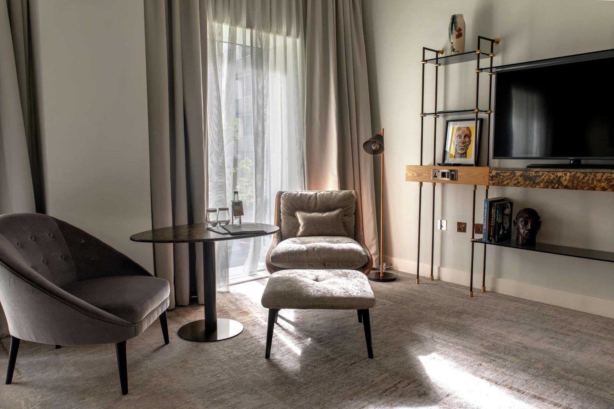 Hotel Lincoln Plaza London, Curio Collection By Hilton Esterno foto